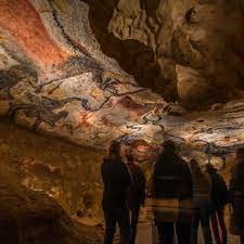 peintures rupestres des grottes de Lascaux